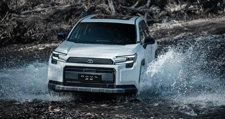 限时焕新价＋国补＋厂补至高省3.58万，全新荣放迎来抄底时刻