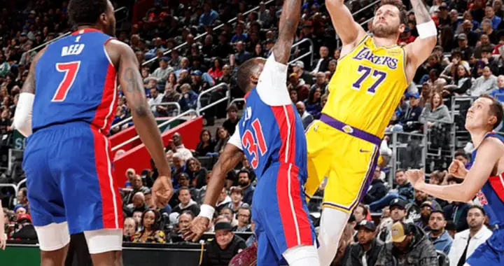 双杀湖人！活塞拒16分大逆转，东契奇28中11，詹姆斯连创3大神迹