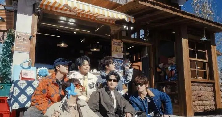 快乐老友记收官，王栎鑫苏醒陆虎张远王铮亮发文，感人至深