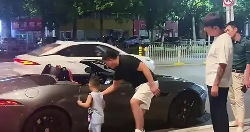 逆天改命，一战封神！这一刻，只为慰藉19岁那个下雨天的青春