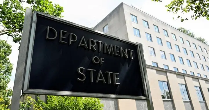 美国75国移民签证一刀切暂停：盟友炸毛！中国成意外赢家？