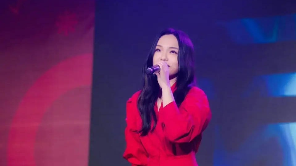 徐佳莹方回应三胎传闻！曾留言好友晒娃动态：我要再生一个