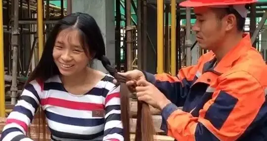 城市剩女与农村剩男：两条平行线为何无法交汇？