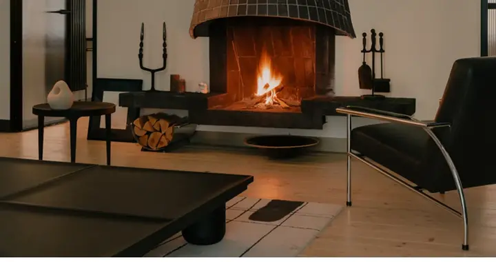 格鲁吉亚公寓, 雕塑般存在的壁炉散发的不只是温暖⸺