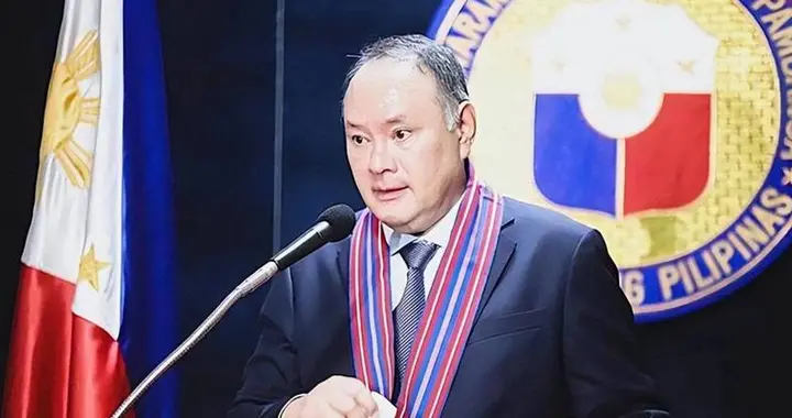 菲防长说中国是麻烦制造者，中国大使：菲律宾应庆幸有中国当邻居