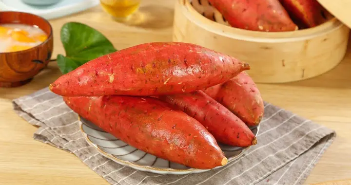 红薯香甜人人爱，这5类人要忌口，别不当回事伤身体！