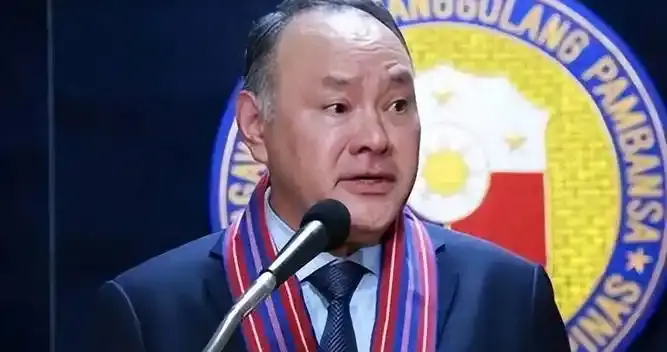 菲船舰赖27年不走，菲律宾还给中国划红线：敢拖就是“战争行为”