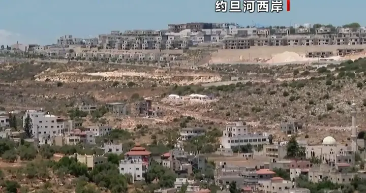 惊爆！七名蒙面定居者砸车打人，外交豁免权在西岸形同废纸！