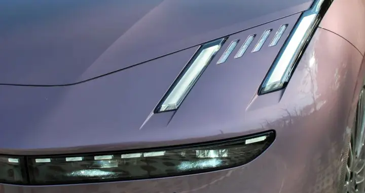 运动与家用的完美平衡——试驾领克10 EM-P