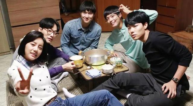 《请回答1988》7年，“双门洞”的9个孩子，现在怎么样了？