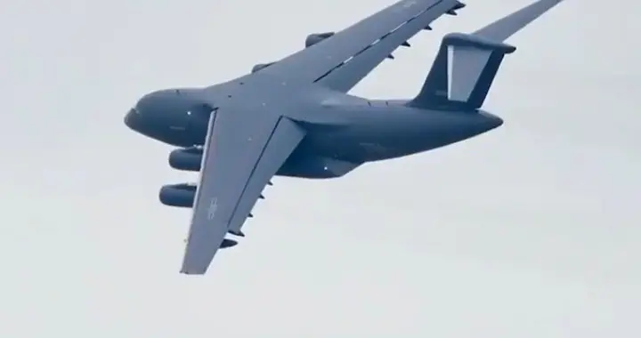 俄巨型军用运输机坠毁！7名精英机组人员全部遇难