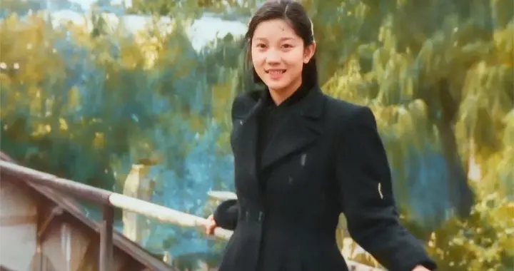 上色老照片：毛岸英妻子、瘦得只剩骨架集中营战俘、台湾受降典礼