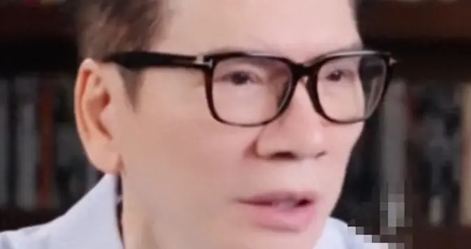 阴沟里翻船！向华强被跟5年助手“背刺”，冒用他名坑人超上十亿