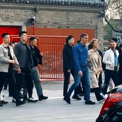 名人琐事：4月11日，北京的天气晴朗又舒