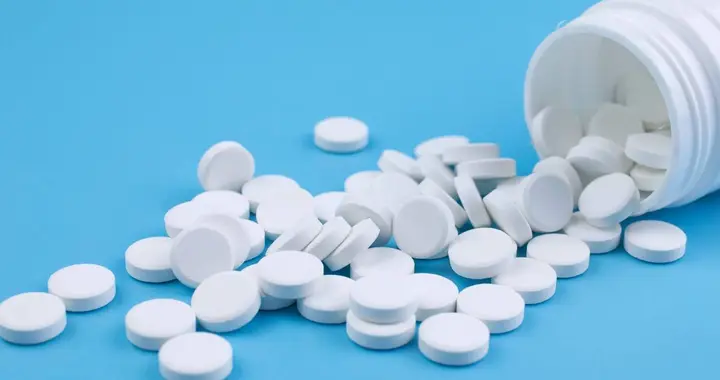 55岁男子肌肉溶解离世，医生痛心提醒：长期吃他汀犯了8个错误