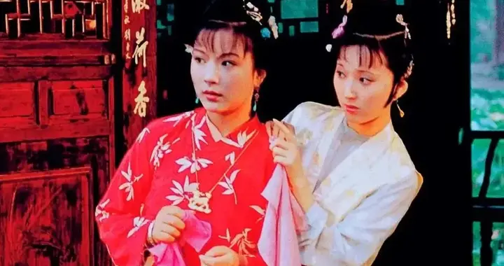 湘云后来远离宝钗和黛玉做回朋友？错，云儿功利心太强无人愿结交