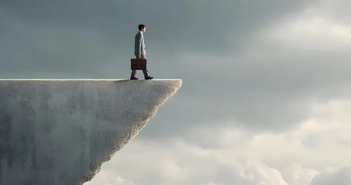 单位如果出现这10个迹象，说明烂到根了！中3条就该考虑后路！