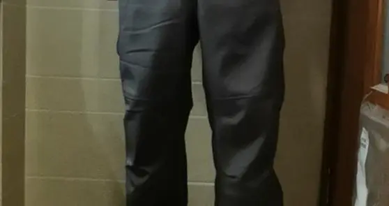 79元安踏大地之壳3.0四防软壳裤开箱，100块以下最值户外神裤？