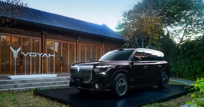 旗舰SUV引领舒适体验，岚图泰山以科技与空间诠释豪华