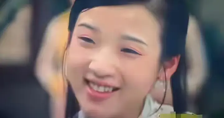 普而不自知多可怕？这些非要演“绝世美女”的演员，一个比一个尬