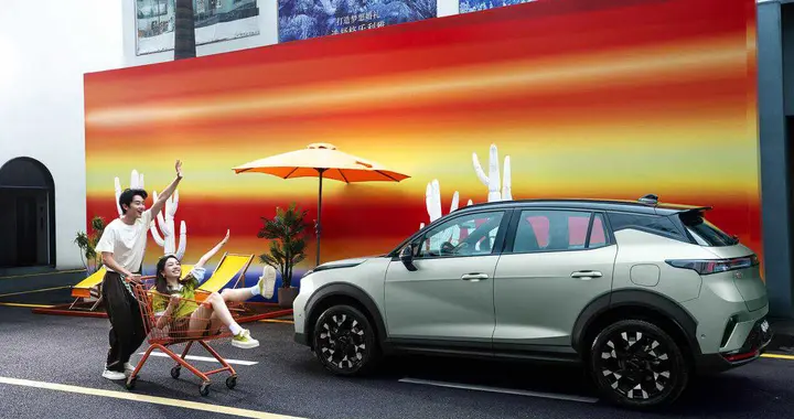 冬季城市出行想轻松点？领克06 Relive是个好帮手