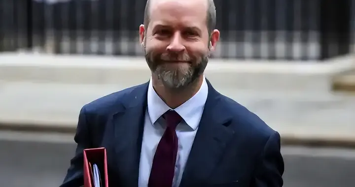 英国政府这回想明白了！拒绝对中国车加税，欧盟多次施压也没用