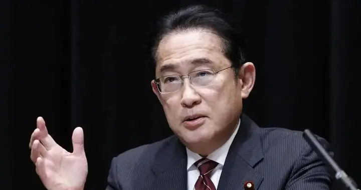 中方持续施压，东京传来消息，鸠山当众让高市道歉，岸田也来补刀