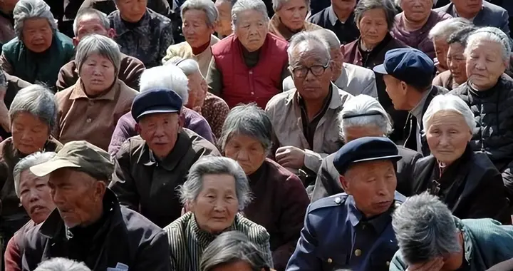3亿婴儿潮变抛房潮，楼市接盘侠突然消失，这才是房价最大敌人
