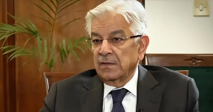 血拼一夜！千名塔利班敢死队冲锋，巴铁枭龙大开杀戒，美械全被炸