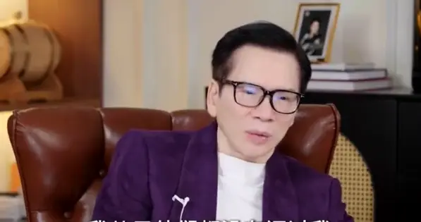 向佑被亲爹骂猪朋狗友，百亿家产绕过亲儿全给儿媳