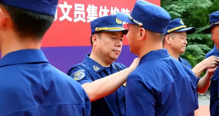 2026年消防新法草案：一线消防员，为什么不是公务员身份？