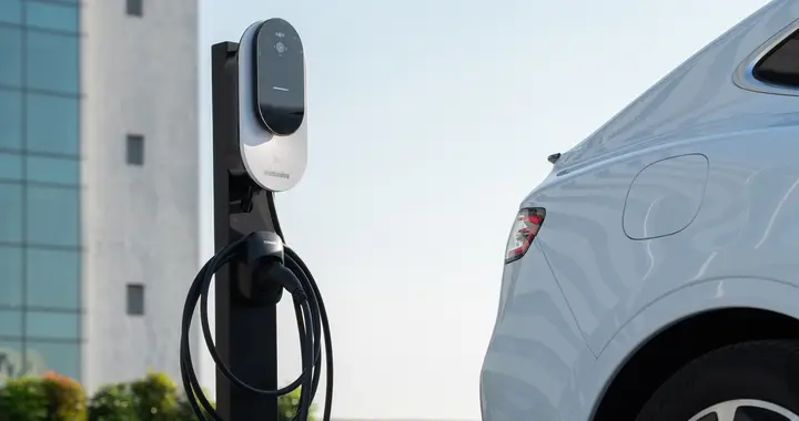 选充电桩别只盯着功率看了！这些“智能体验”才是解决焦虑的关键