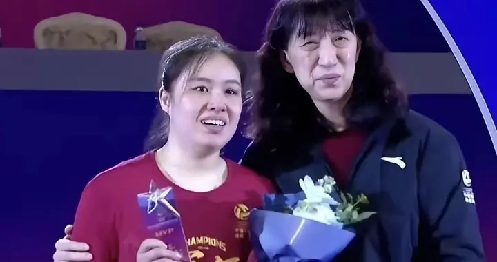 超意外！联赛MVP与最佳副攻接应，缘何今年被挡在国家队门外？