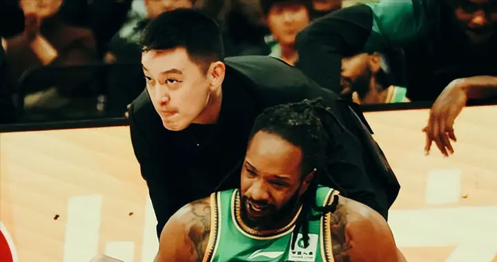 辽篮换了外援也不行，仅威尔斯1人得分上双，赵继伟啥时候能复出