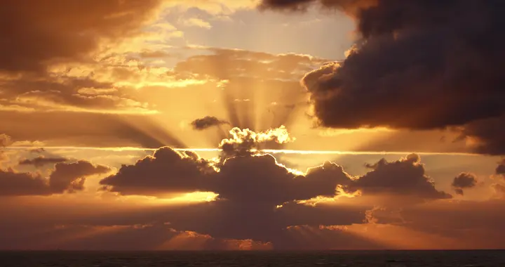 张雪机车一战封神：真正的牛人，都有迹可循