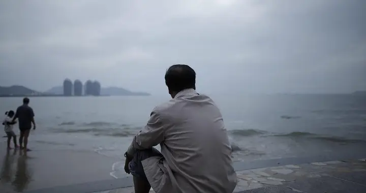 我活到68岁才发现：每月7千退休金，子女不成器，养老也只能做梦