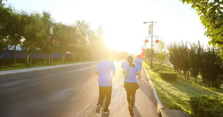 “经常运动”被推翻？医生建议：过了55岁，最好保持7个锻炼习惯