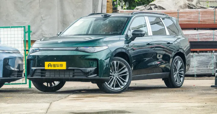 20 万以内中大型 SUV，零跑 C16 为什么适合家用？