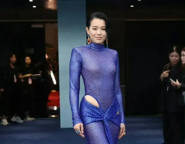 否认绯闻，恋情曝光，回应番位争议…才一天，娱乐圈曝出多个大瓜