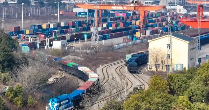 伊朗战火再起，俄罗斯挺不住了？中国早作打算，给自己留条生命线