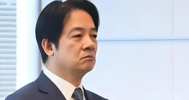 解放军已进台海，赖清德准备逃跑？上万亿资产提前转移美国