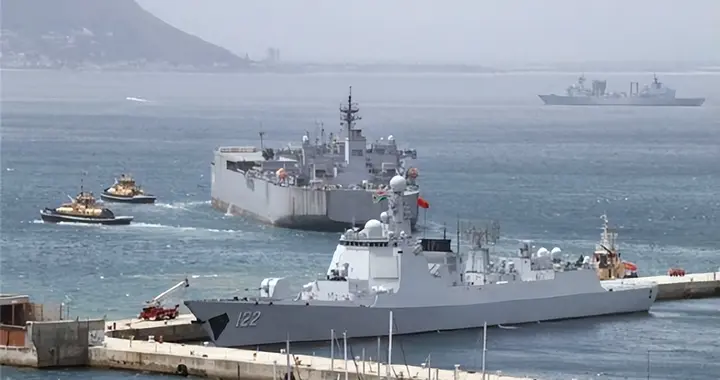 美放话不到24小时，南非当着中俄军队的面，公开对伊朗下逐客令