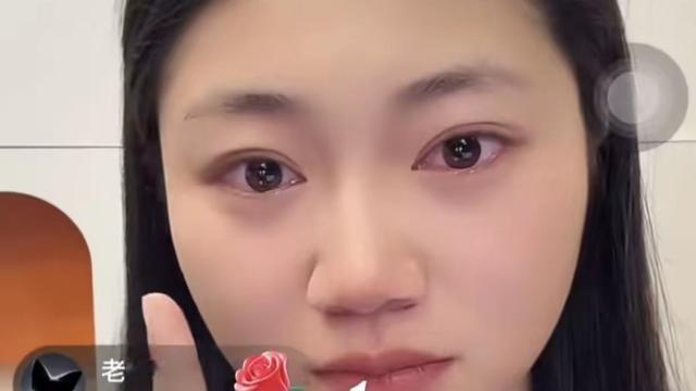 爆爆爆锦鲤LC：武亮现在直播，真不是他想