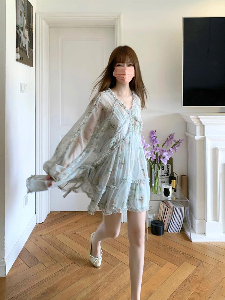 2025年夏季新款穿搭今年流行漂亮绝美淑女高级感气质独特连衣裙女