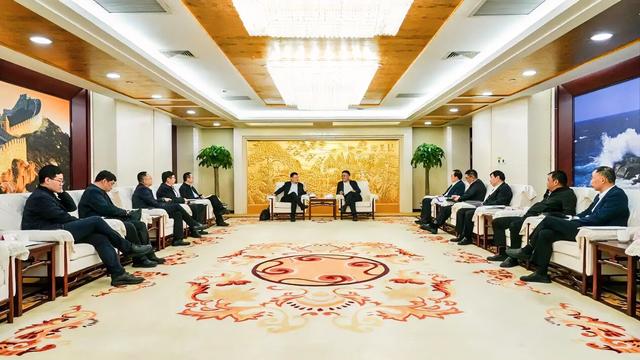 财华富兴：4月10日，中国