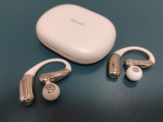 耳机界的跳楼机，舒适与音质兼得，南卡OE Nova开放式蓝牙耳机体验