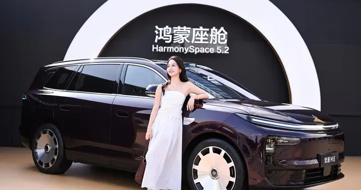 双动力+华为乾崑六件套,东风奕派M8上市16.58万起