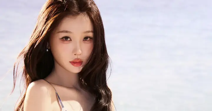 美女壁纸-第6457期-虞书欣