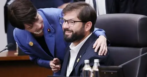 日本首位女首相疯狂“刷外交副本”：频繁献媚背后藏着三重野心