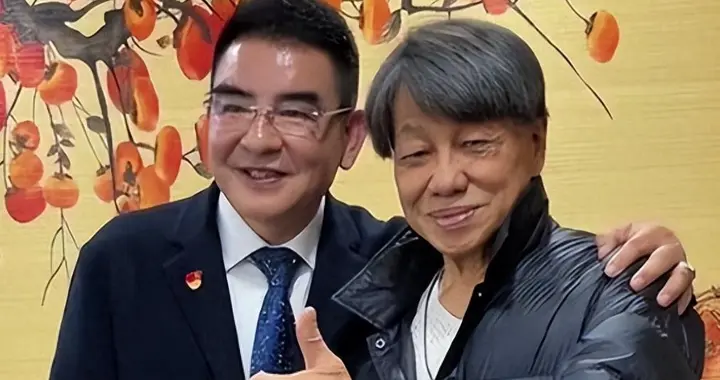 梁小龙去世6天后，陈光标怒撕遮羞布：哪是病死，明显被折腾没的